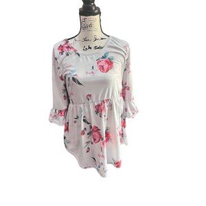 Rose Medium top with 3/4 flowing sleeves